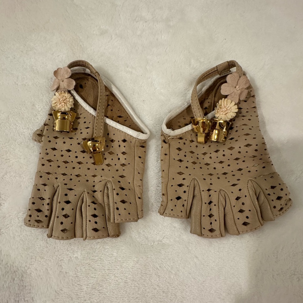 Louis Vuitton Perforated Leather Fingerless Driving Gloves w/ Gold Floral Charms